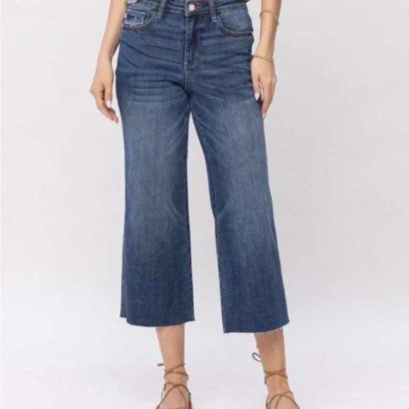 JUDY BLUE | Women Vintage Wash Blue High Waist Wide Leg Crop Denim Jean size 14W - Picture 3 of 15